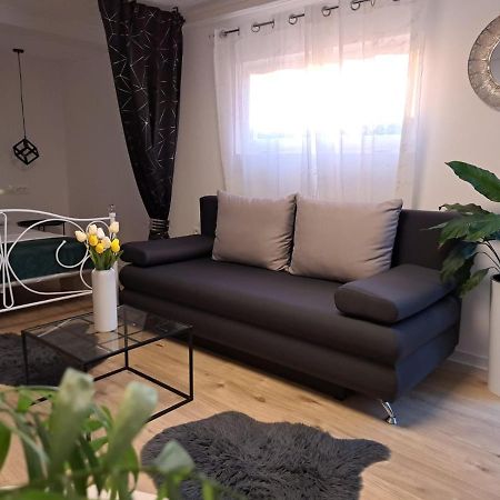 Studio Apartman Maris Zadar Exterior foto
