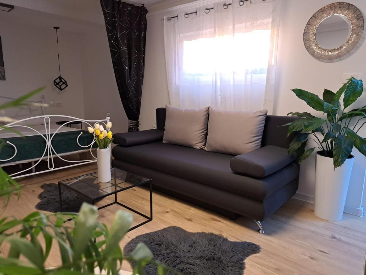 Studio Apartman Maris Zadar Exterior foto